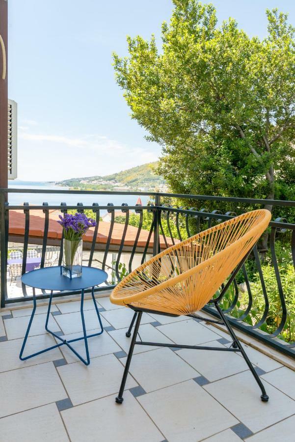 Apartmani Mirta Omiš Exterior foto